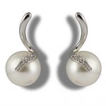 9ct White gold Earrings with Cultured pearls & Diamonds