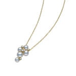 18ct yellow gold Mikimoto pearl and  diamond cluster pendant